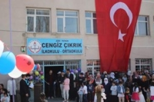 Şehit Topçu Ütğm.Cengiz ÇIKRIK